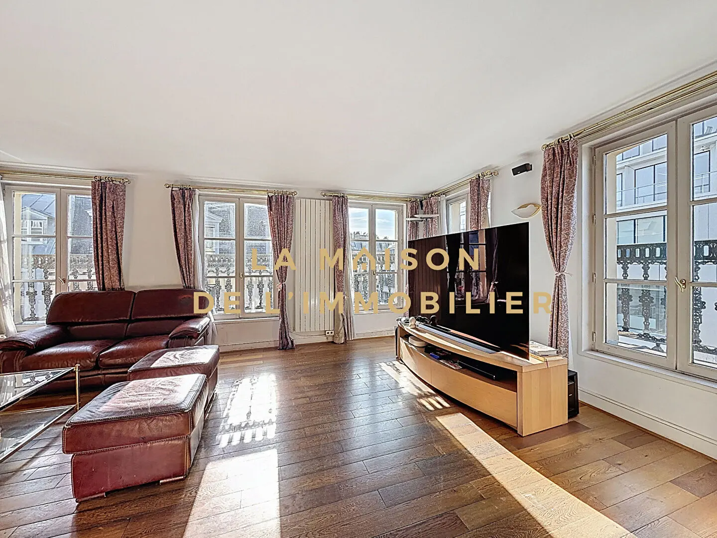 Appartement · 6 pièces · 152 m² · Paris 2ᵉ — photo 2 sur 14