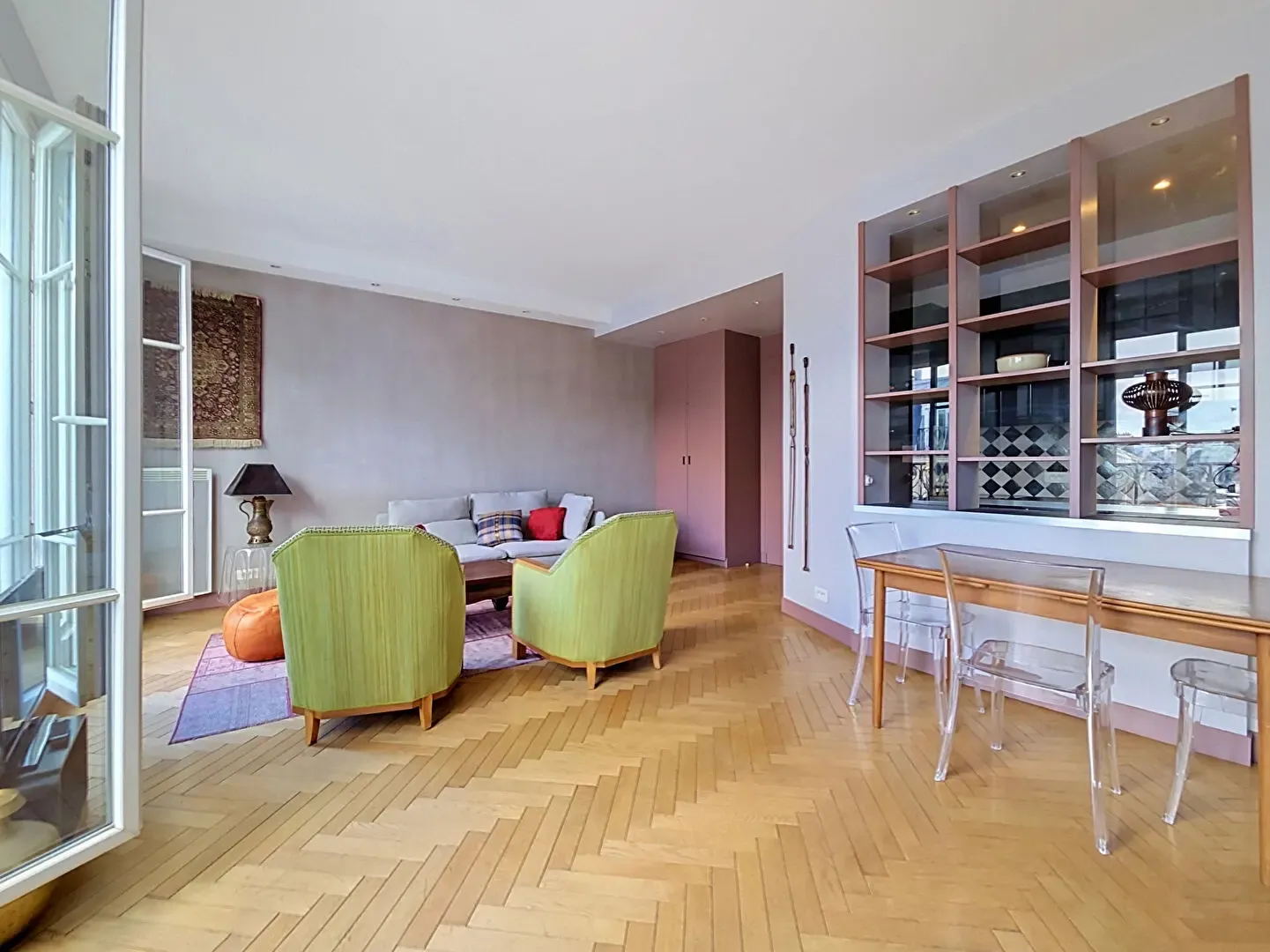 Appartement 2 pièces de 67.18 m² à louer — Paris 2ᵉ — photo 3 sur 13