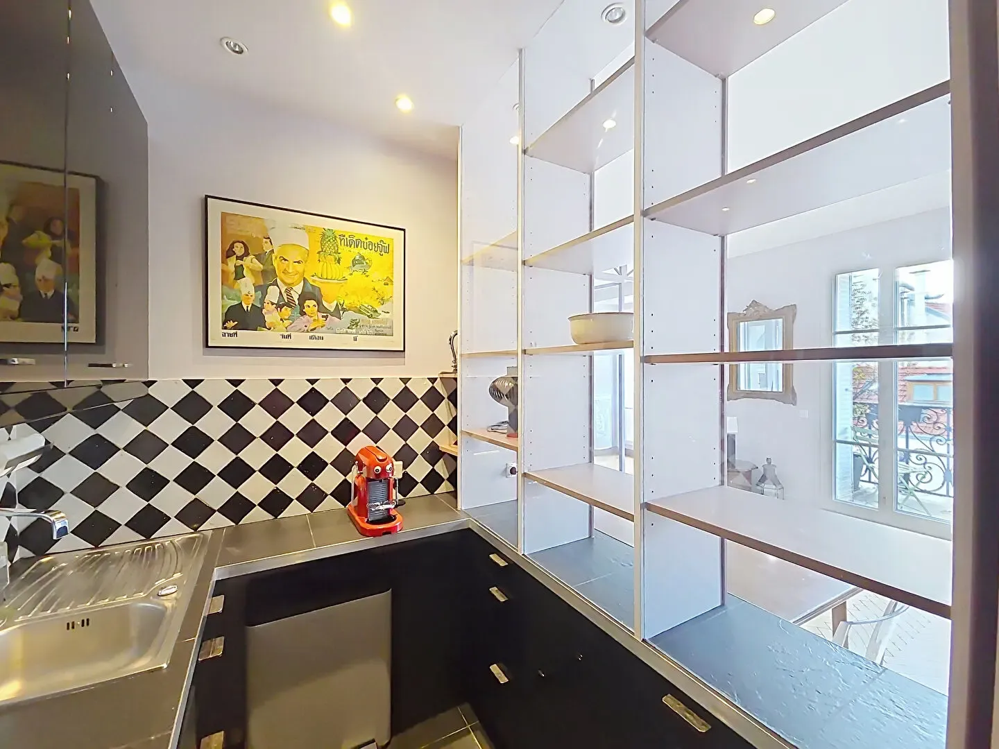 Appartement 2 pièces de 67.18 m² à louer — Paris 2ᵉ — photo 8 sur 13