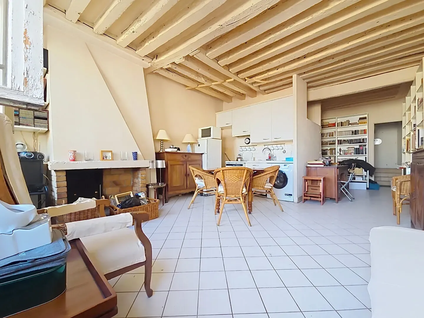 Appartement 2 pièces de 44.21 m² à vendre — Paris 3ᵉ — photo 2 sur 9