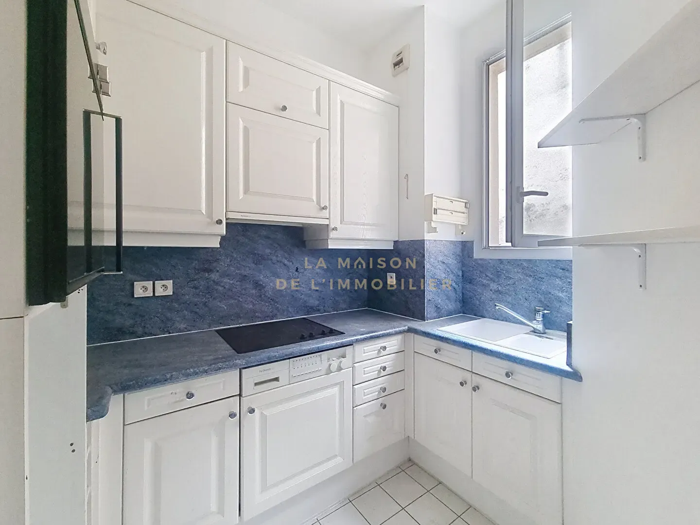 Appartement 2 pièces de 46 m² à vendre — Paris 2ᵉ — photo 3 sur 5