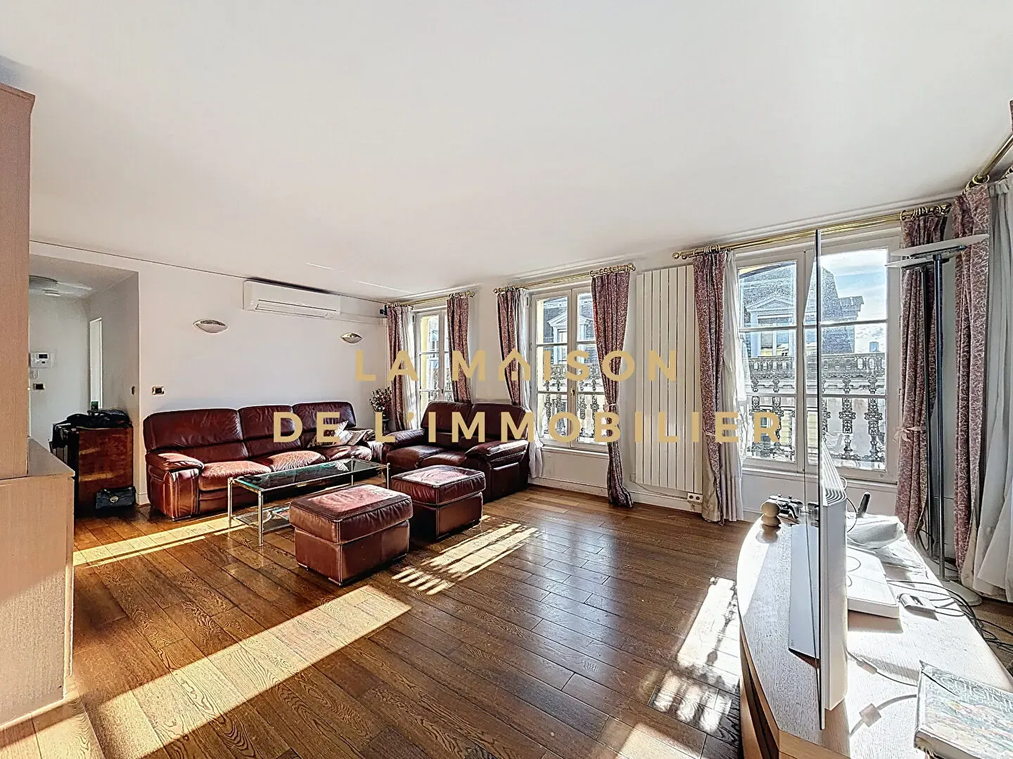 Appartement 6 pièces de 152 m² à vendre — Paris 2ᵉ — photo 3 sur 14